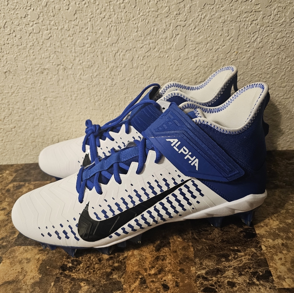 Nike Alpha Menace Pro 2 Men's Size 12 Football Cleats White Blue BV3945-101